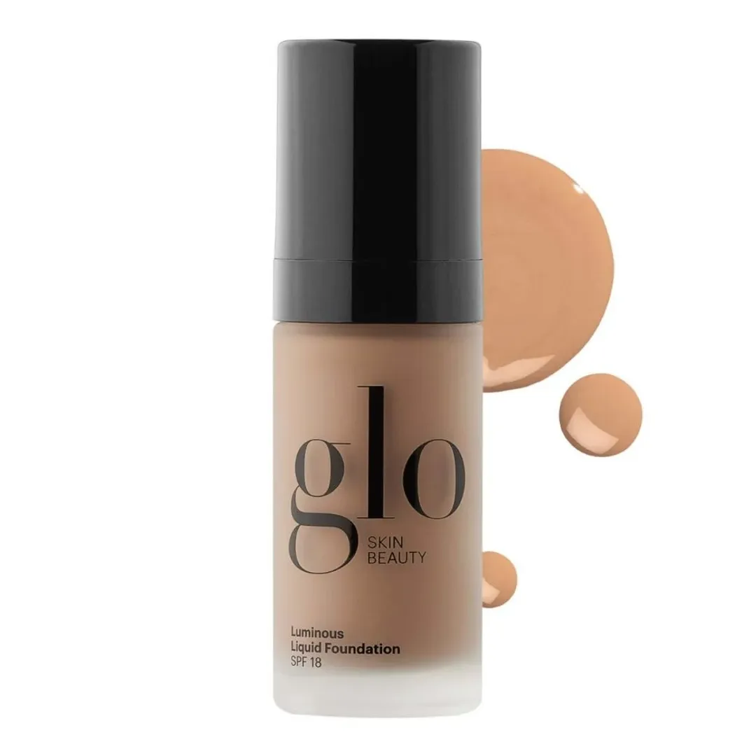 Luminous Liquid Foundation SPF 18 (Café)
